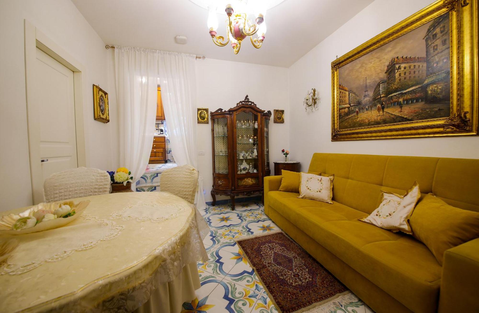 Giallo Napoletano Home Neapel Exterior foto